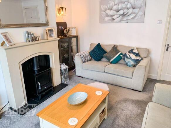 Lounge 2