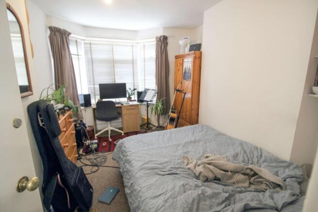 Bedroom 1 (Double)
