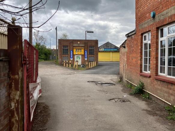 Photo 15.jpg