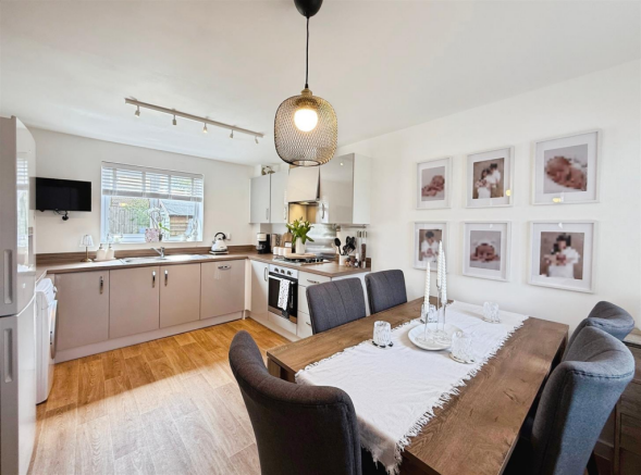 Kitchen Diner