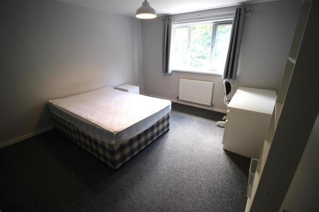 bed 1.JPG