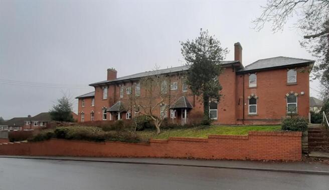 5 Newman House.jpg