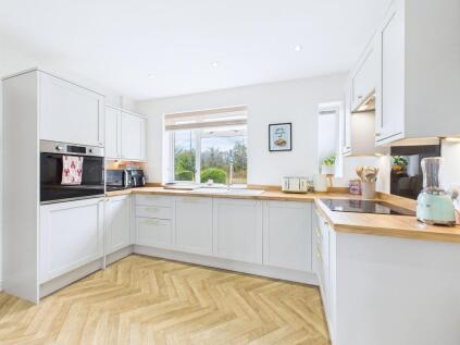 Turner Drive, Inkersall, S43