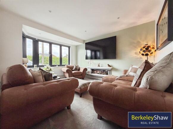Front Lounge