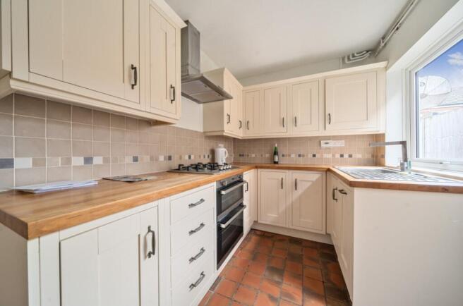 1361497-5-68de7bb3cc2e4