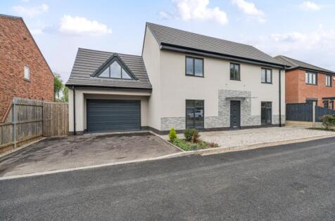 Cornwall Drive, Long Eaton, Derbyshire, NG10