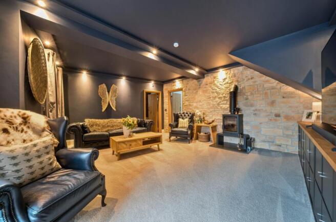 1360380-94-68e9457cceffb-ARW-1