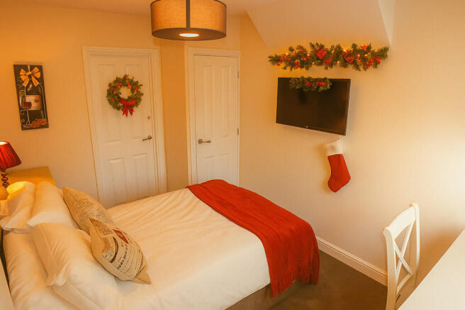 thumbnail_33F0A30...