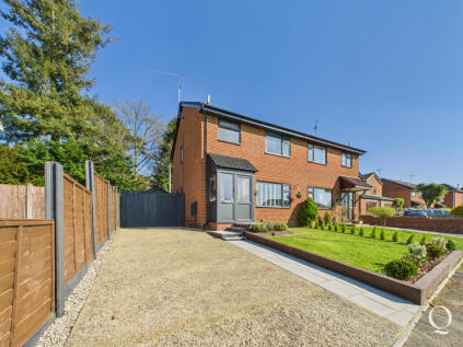 Wentworth Drive, Broadstone