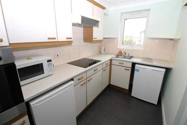 Kitchen.JPG