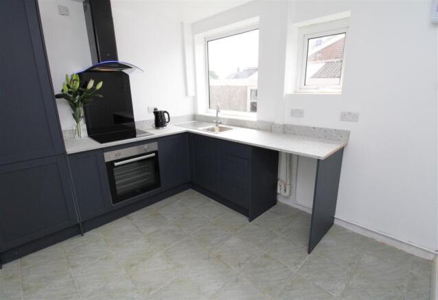Kitchen1.JPG