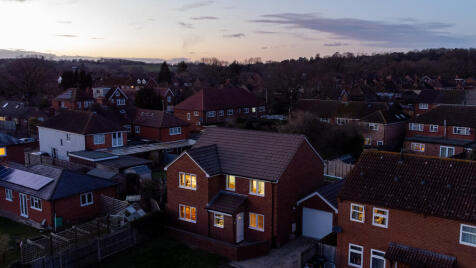 Kendal Close, Thatcham, Berkshire