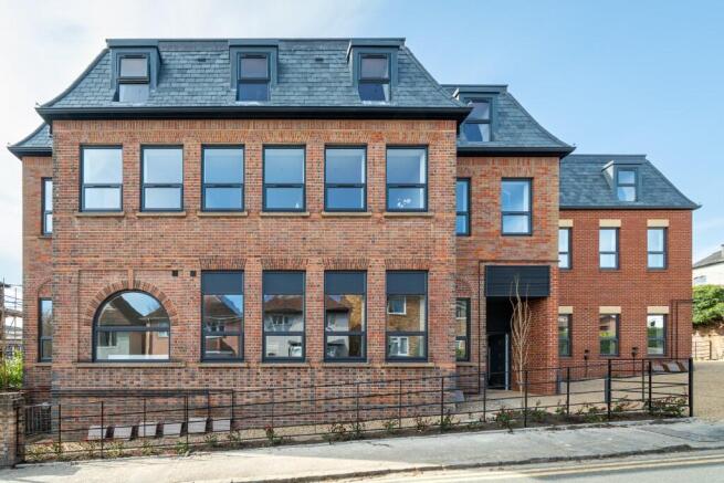 Harlow House