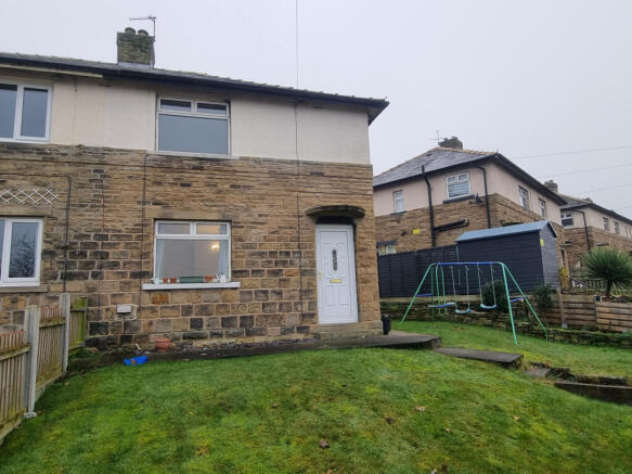 3 bedroom semi detached for rent