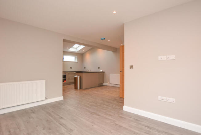 Lounge to Kitchen
