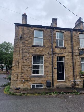 2 Bedroom Terraced Property