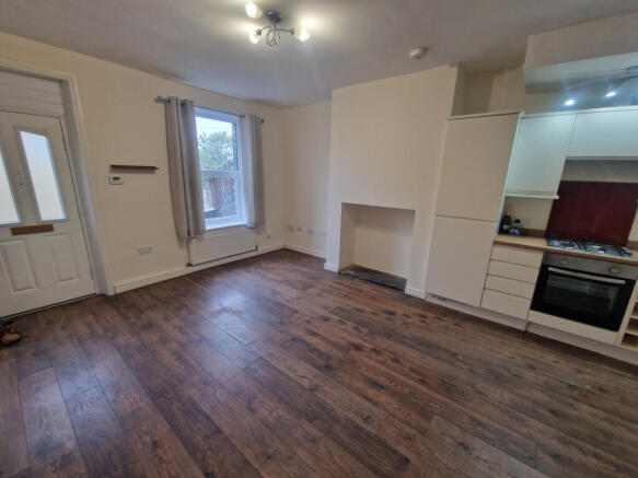 Living dining kitchen