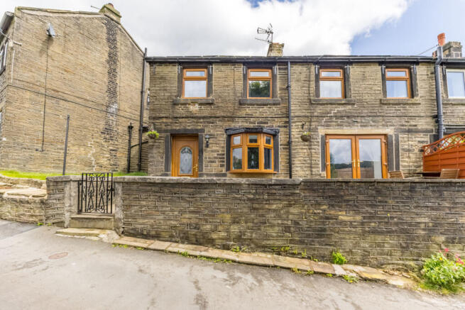 3 Bedroom Terrace for Rent