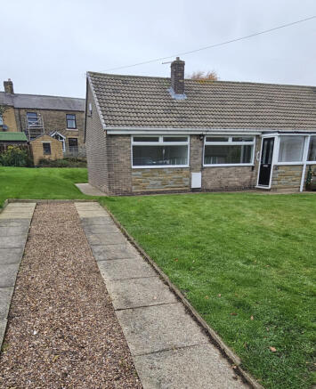 2 Bed Semi Detached Bungalow for Rent