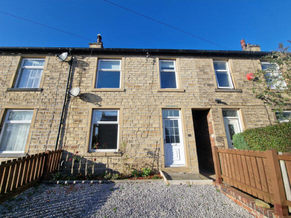 3 Bedroom Terraced for Rent