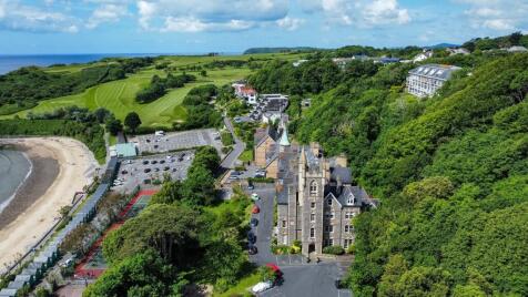 Langland Bay Manor, Langland, Swansea, SA3