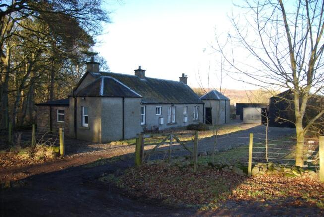 3 Bedroom Detached House For Sale In Broughty Cottages The