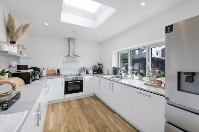 FIRSWOOD AVENUE, -26.jpg
