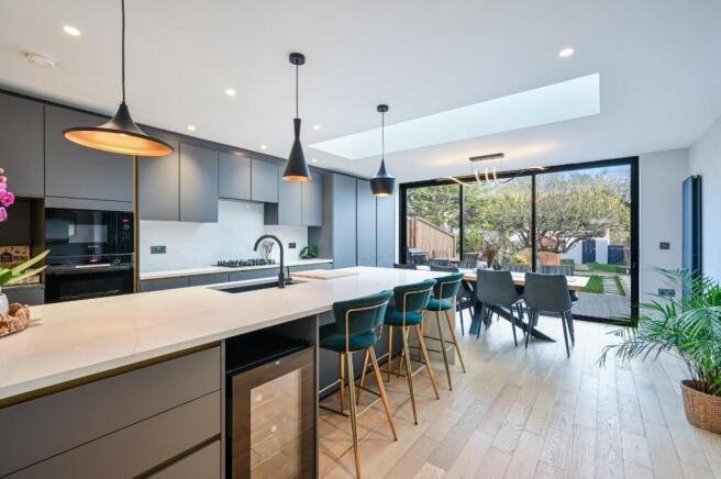 ARDROSSAN GARDENS (7).jpg