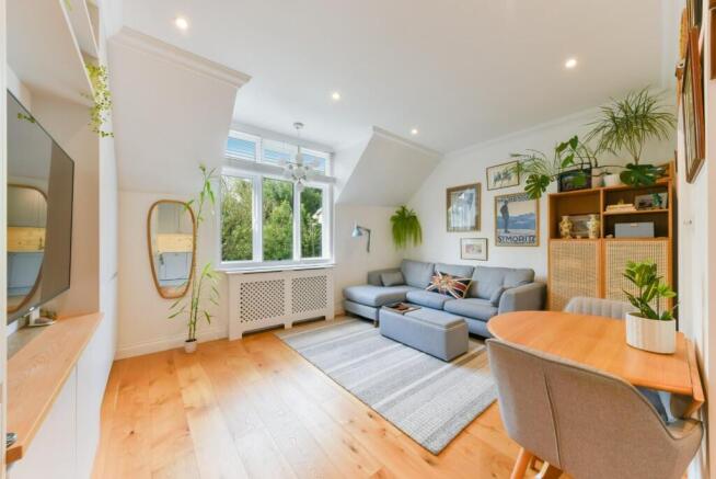 COOMBE LANE, - (8).jpg