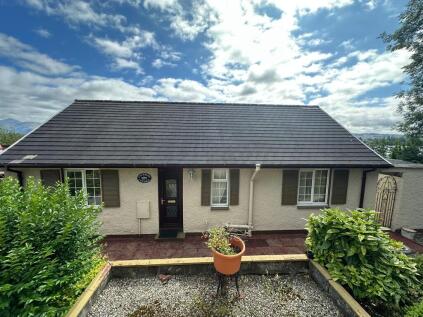 Lochside Cottage, Loch Awe, By Dalmally, Argyllshire, PA33