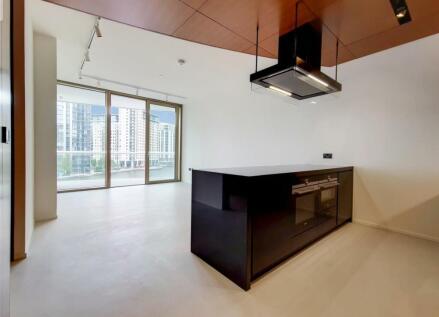 Park Drive, London, E14