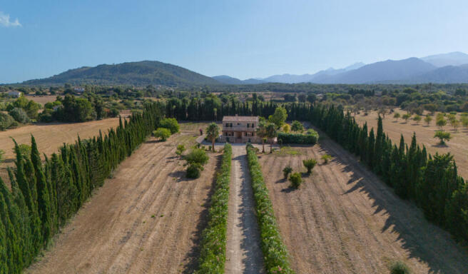 Ansicht Einfahrt zum Haus