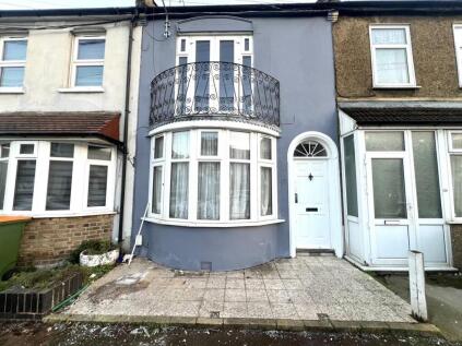 Avenons Road, London