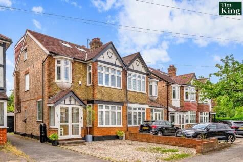 Old Church Road, Chingford, E4