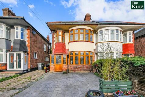 Endlebury Road, Chingford, E4
