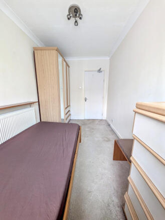 Single Room (2)