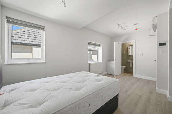 CS - 144 Hagden Lane - Studio19 A3 (1).JPG