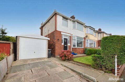 Alexandra Grove, Runcorn