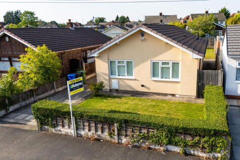 Tynwald Crescent, Widnes