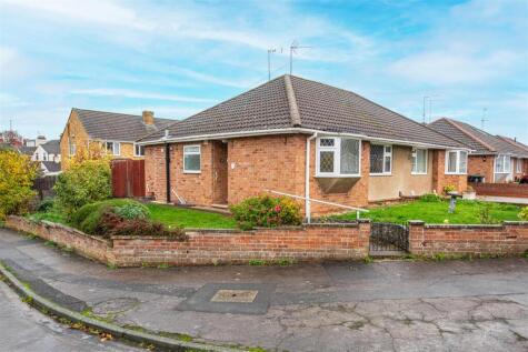 Mannings Rise, Rushden