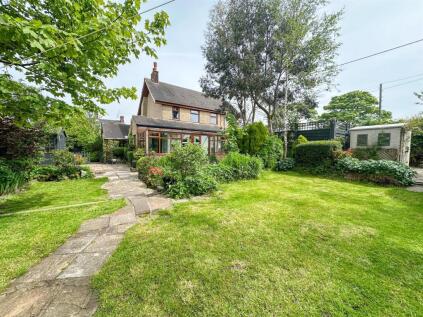 Buxton Road, Blackshaw Moor, Staffordshire Moorlands, ST13