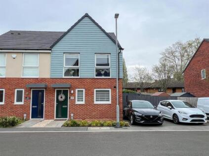 Henry Mason Place, Bucknall, ST2 8PF.