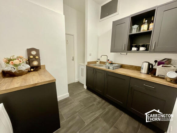 Communal Kitchen.jpeg