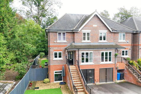 Kimbolton, Ray Park Avenue, Maidenhead, SL6