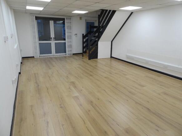 Showroom/Office 