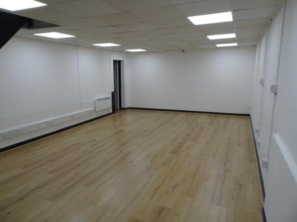 Showroom/Office