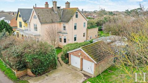North Cliff, Kessingland, Lowestoft, NR33 7RA