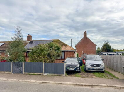 Newsons Avenue, Mutford, Beccles, NR34 7UN