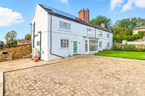 India Cottage, Bank Avenue, Morley