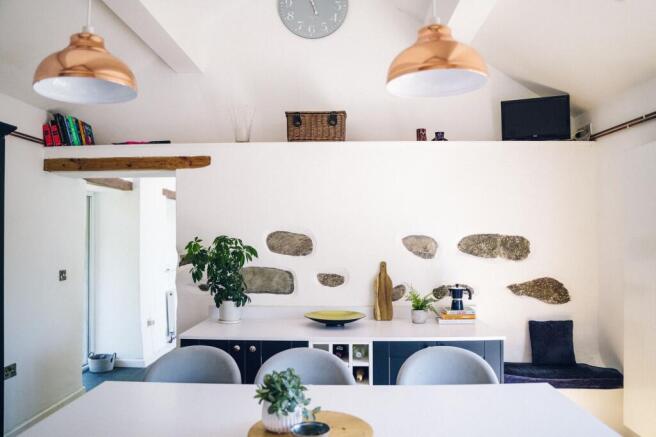 Tyddyn Hir: Cegin / Kitchen